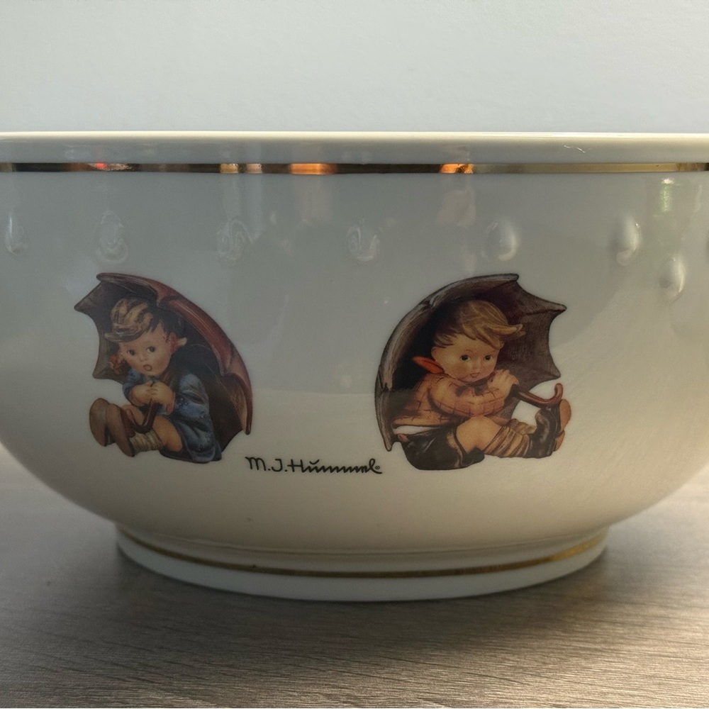 Vintage M J Hummel "Umbrella Girl & Umbrella Boy" The Danbury Mint